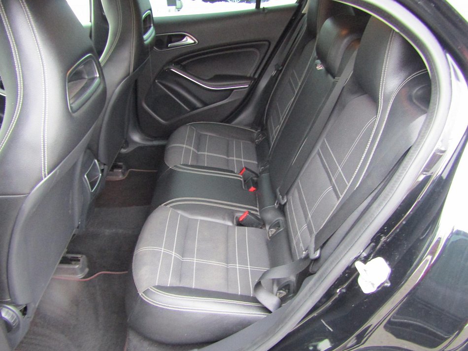 Mercedes-Benz GLA 2.2 CDi  220 CDi