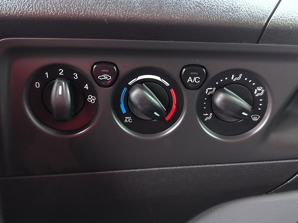 Ford Transit Custom 2.2TDCi Trend L1H1