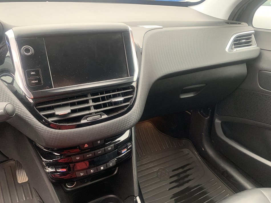 Peugeot 2008 1.2PT Allure