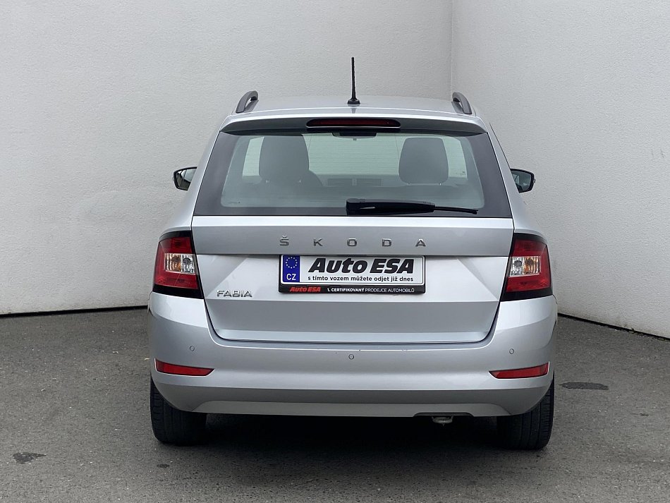 Škoda Fabia III 1.0 TSi Ambition