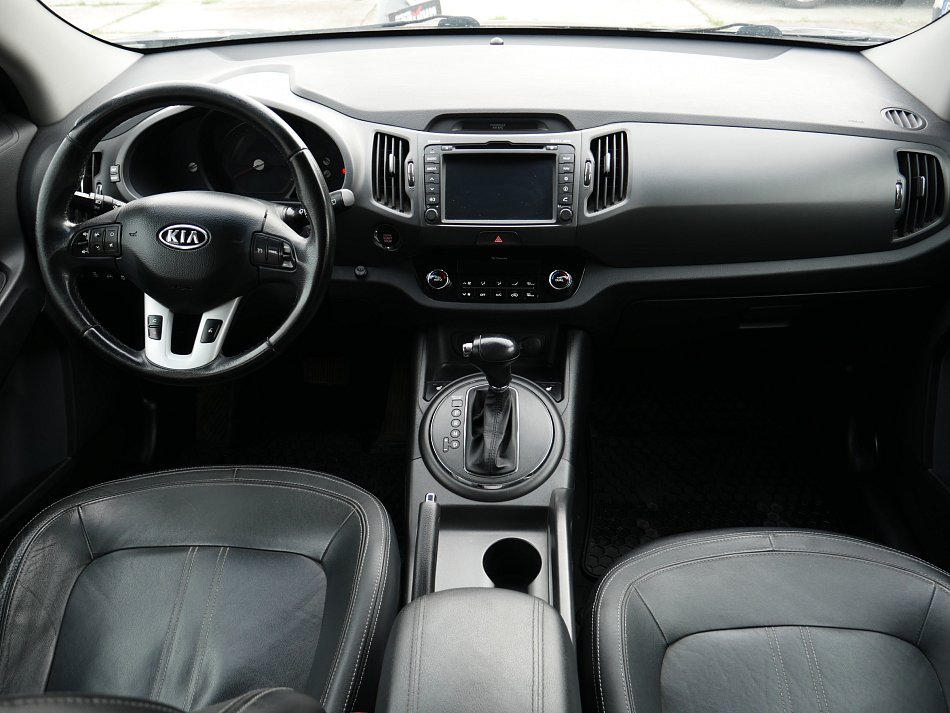 Kia Sportage 2.0 CVVT Spirit AWD