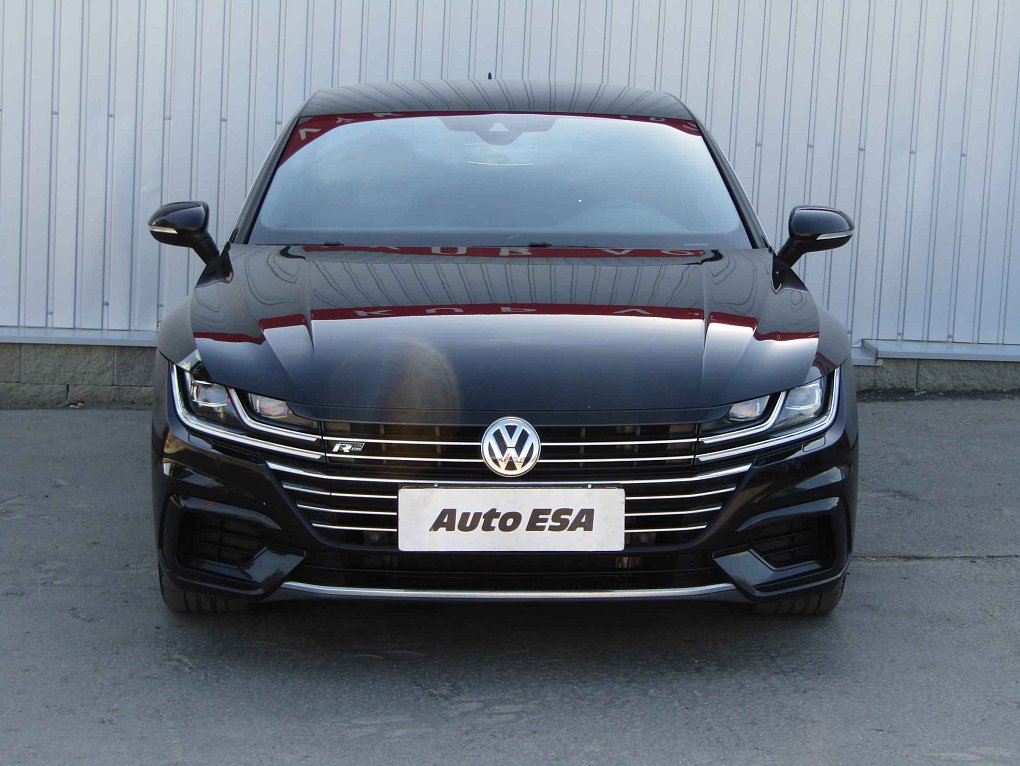 Volkswagen Arteon 2.0 TSI R-Line