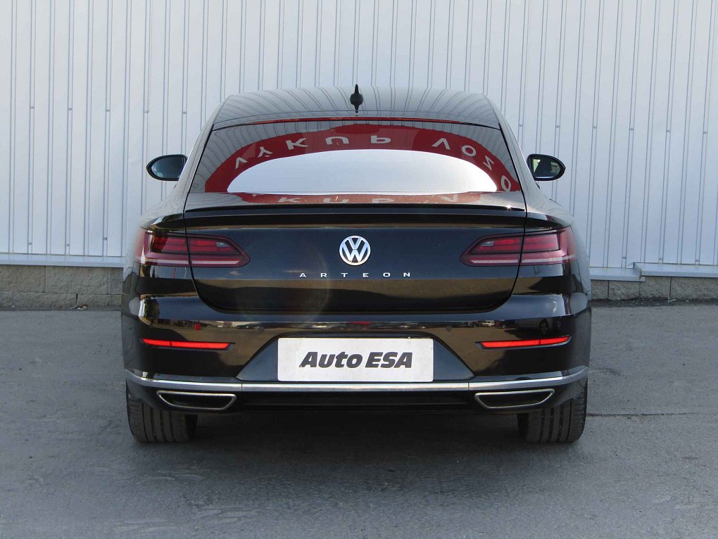 Volkswagen Arteon 2.0 TSI R-Line