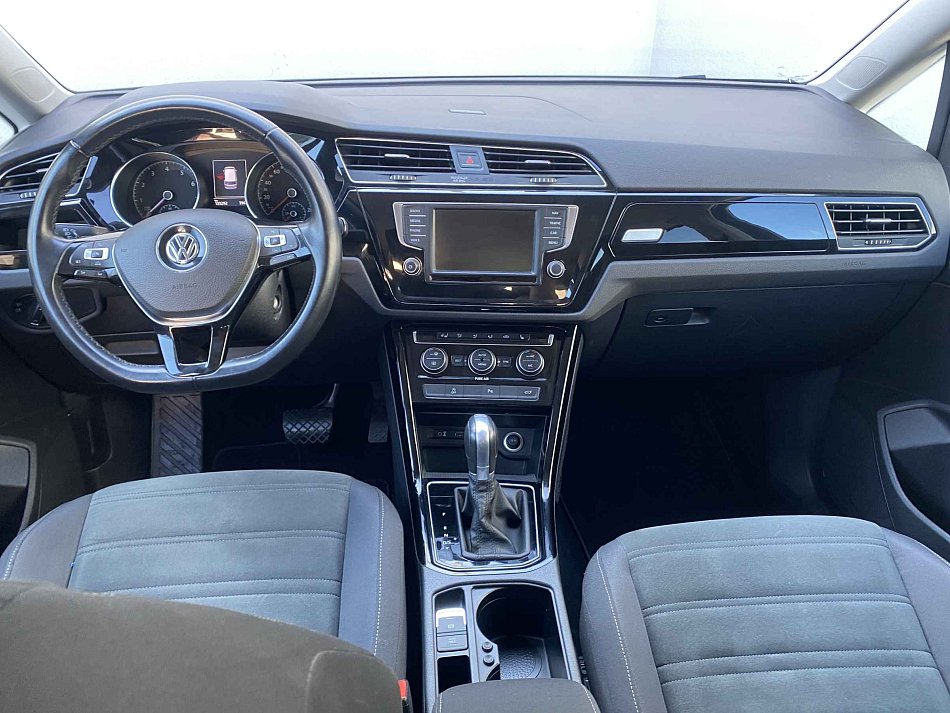 Volkswagen Touran 1.4 TSi Highline