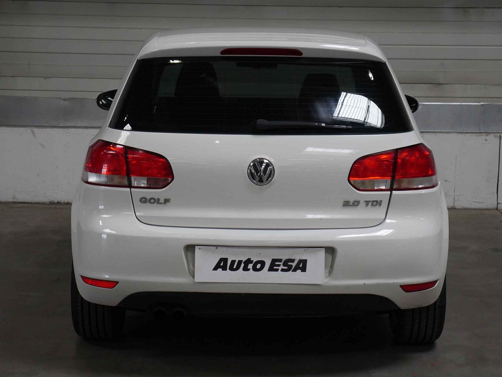 Volkswagen Golf 2.0 TDi 