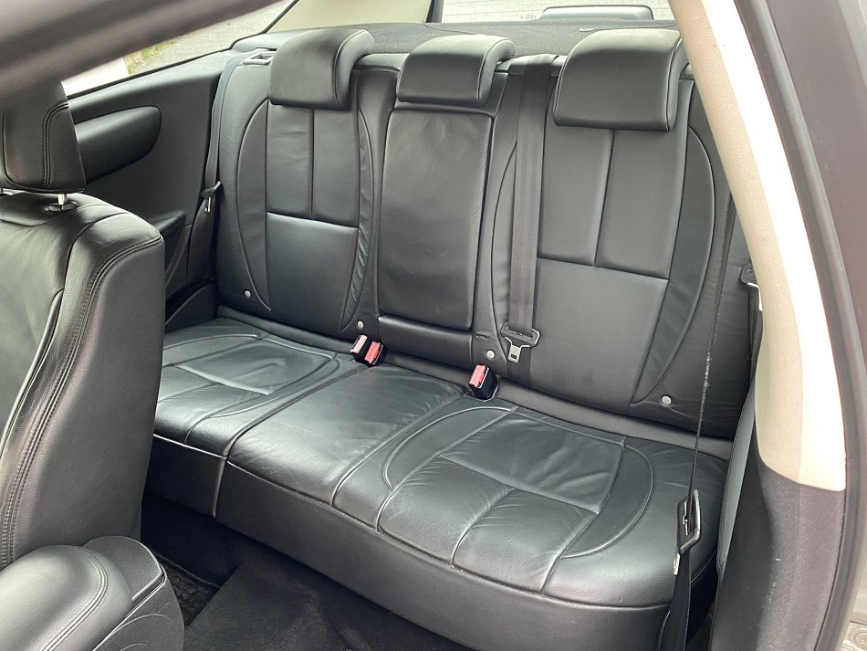 Citroën C4 1.6i 
