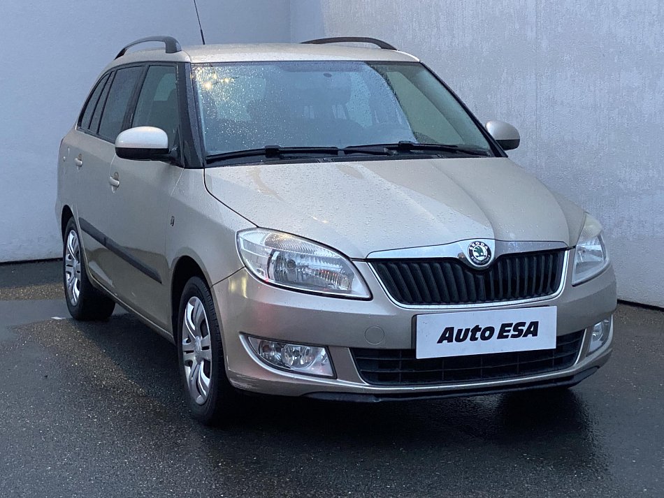 Škoda Fabia II 1.2 TSI Ambiente