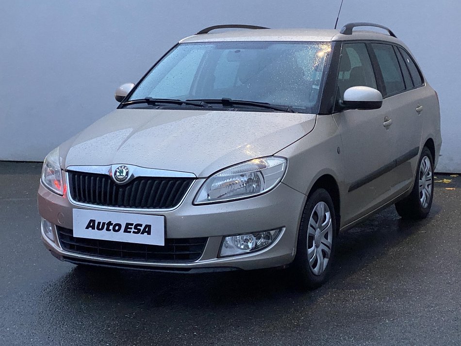 Škoda Fabia II 1.2 TSI Ambiente