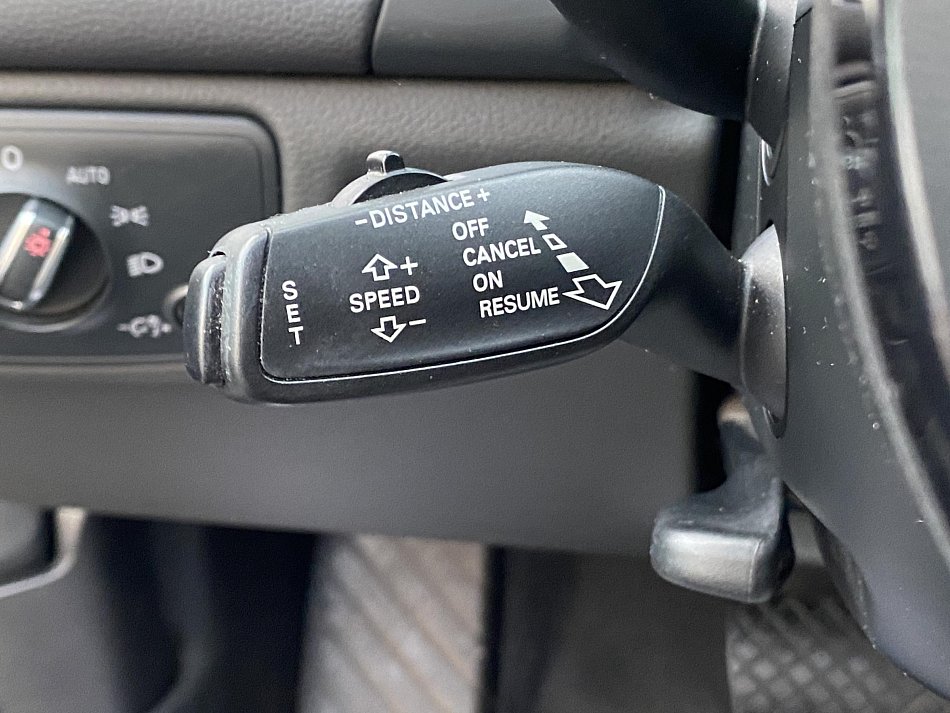 Audi A6 3.0TDi S-line Quattro