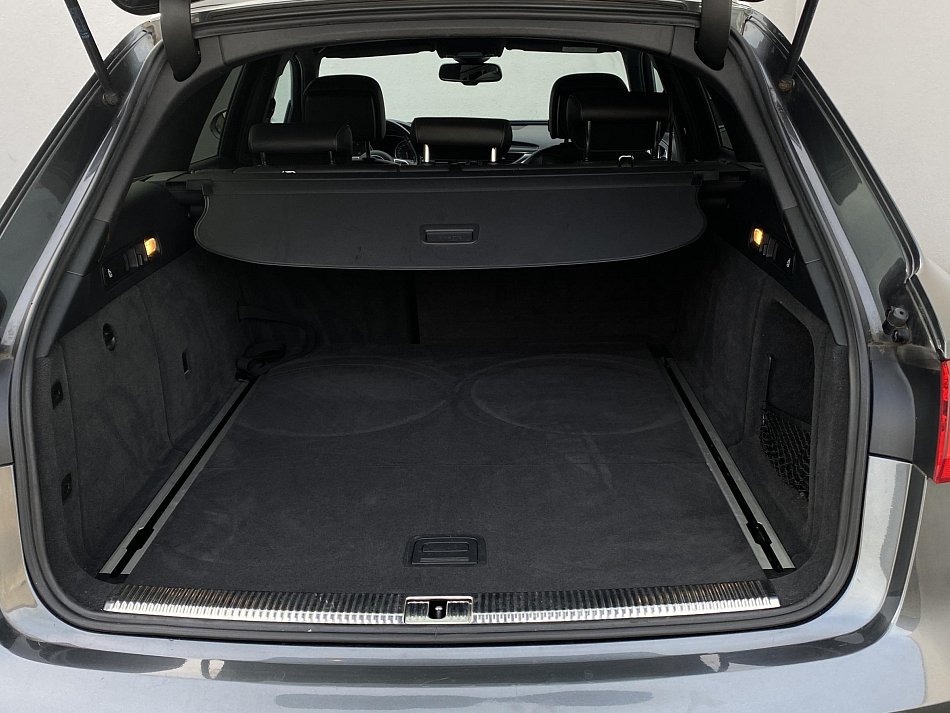 Audi A6 3.0TDi S-line Quattro