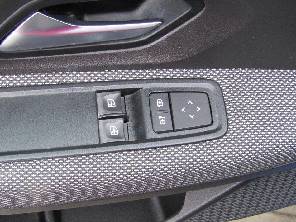 Dacia Sandero 1.0 TCe  LPG