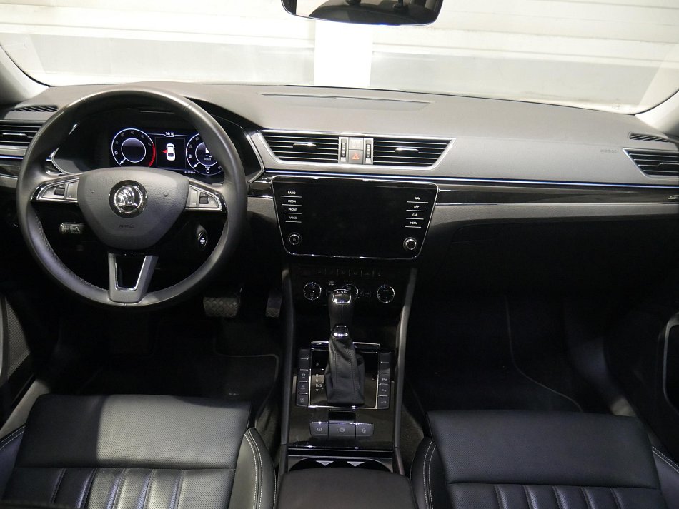 Škoda Superb III 2.0 TSi L&K