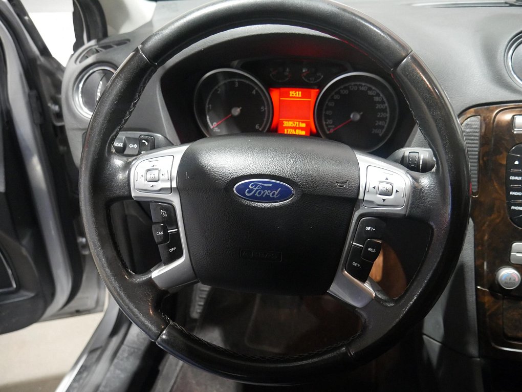 Ford Mondeo 2.0 TDCi 