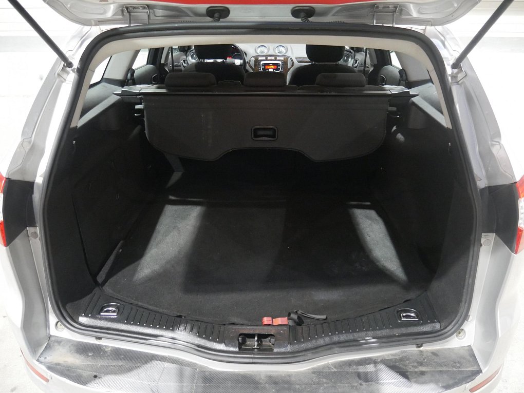 Ford Mondeo 2.0 TDCi 