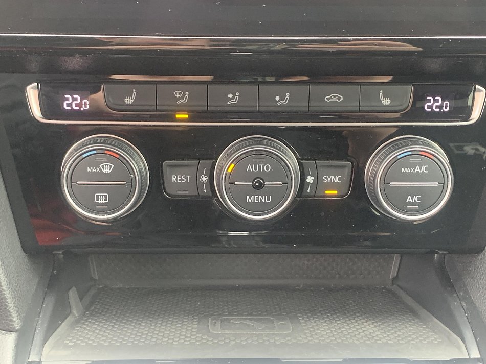 Volkswagen Arteon 2.0 TSI R-Line