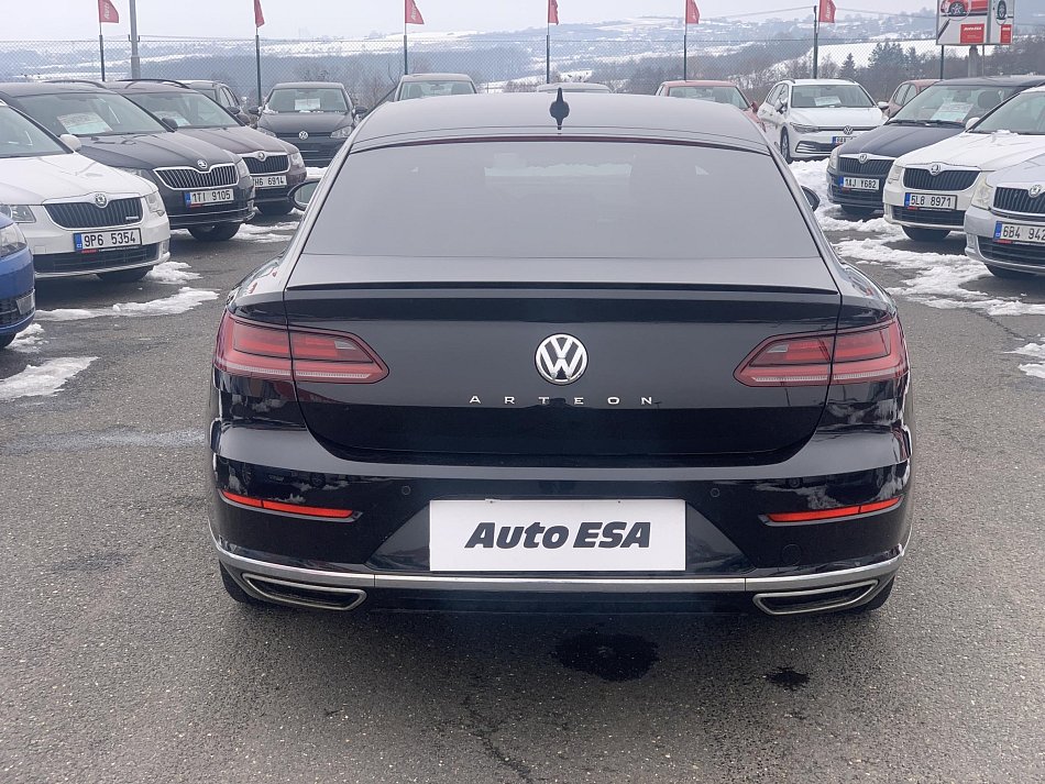 Volkswagen Arteon 2.0 TSI R-Line