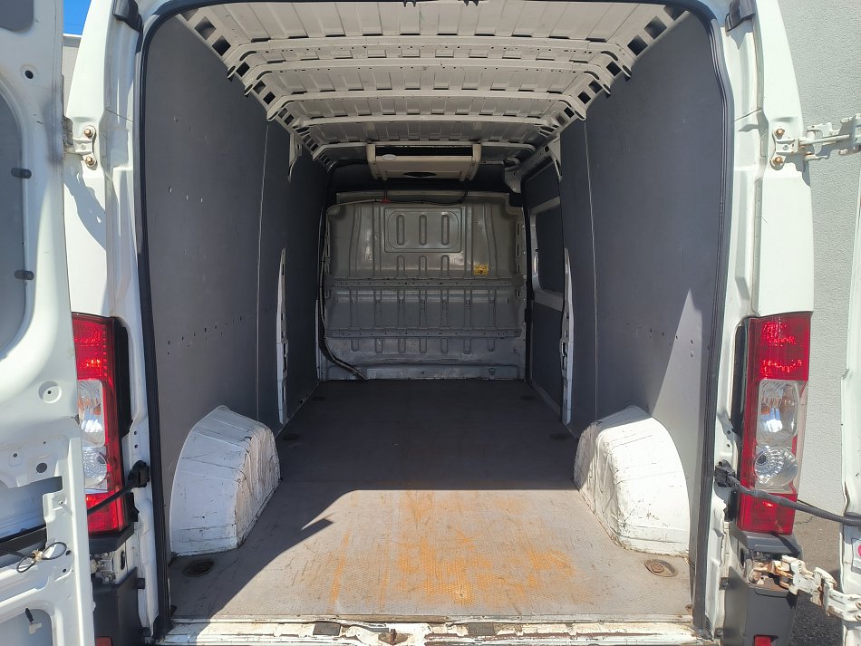 Citroën Jumper 2.2HDi  CHLADÍCÍ L3H2
