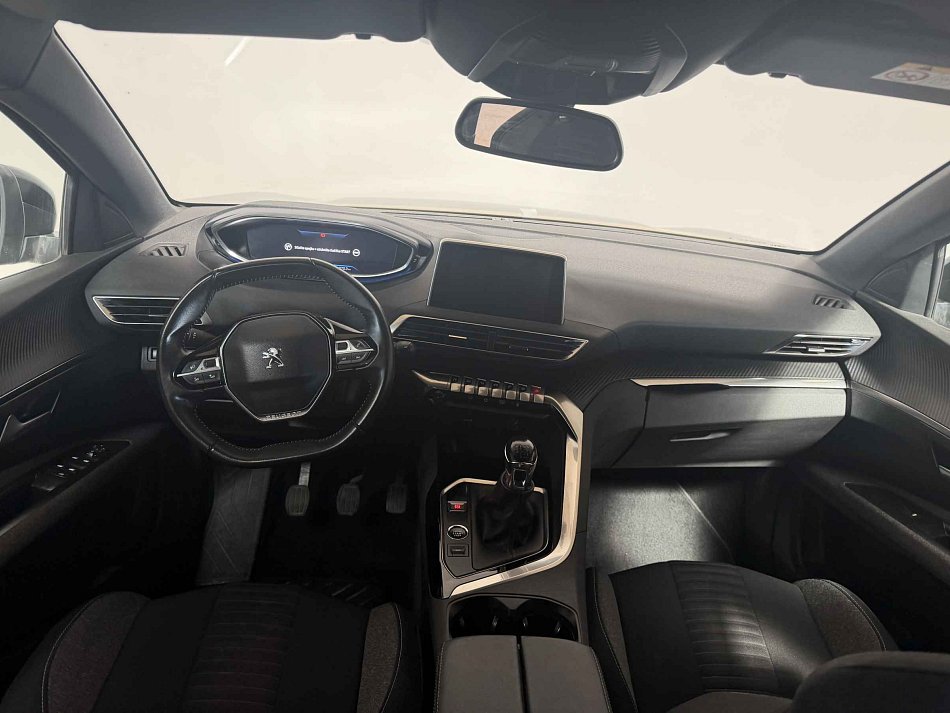 Peugeot 5008 1.2PT Active