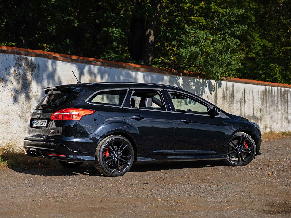 Ford Focus 2.0EB ST
