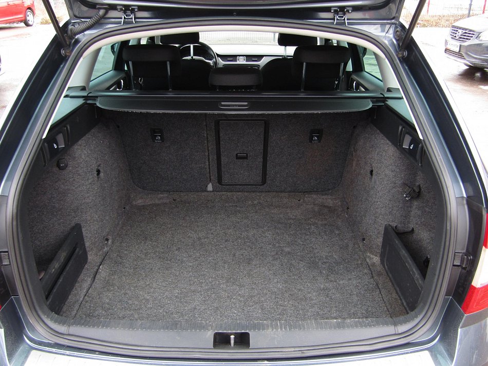 Škoda Octavia III 2.0 TDi Scout 4x4