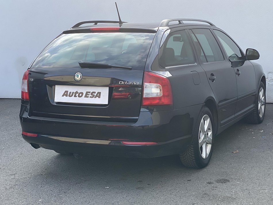 Škoda Octavia II 1.6 TDi Family