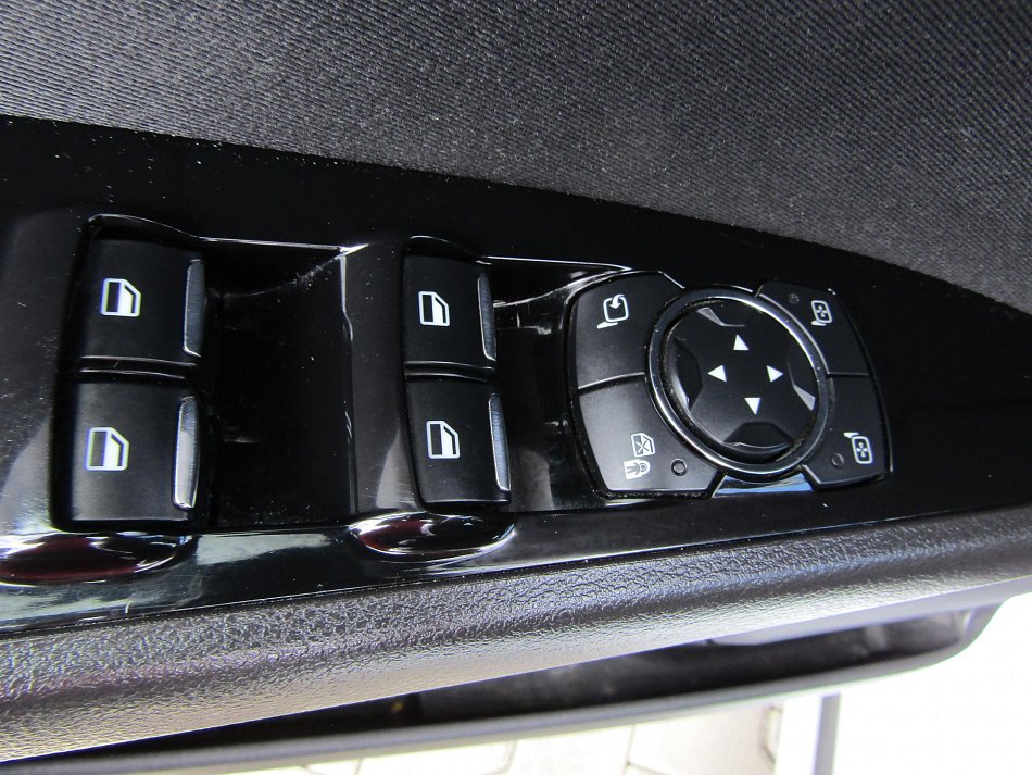 Ford Mondeo 2.0 TDCi Titanium