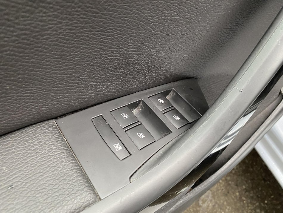 Opel Astra 1.6i  SPORTS TOURER