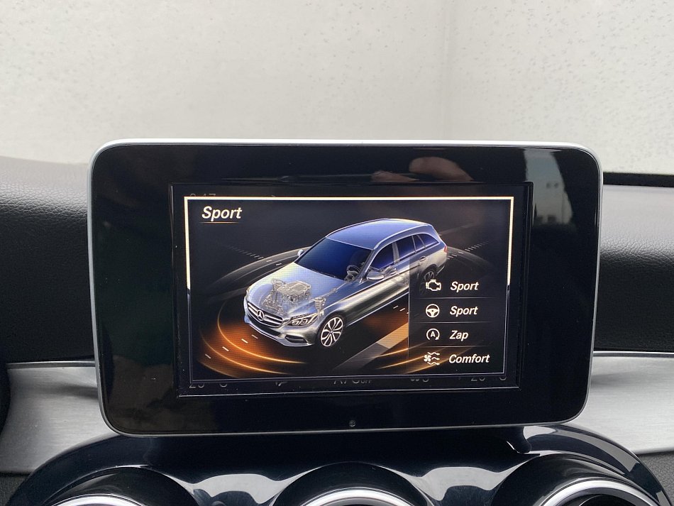 Mercedes-Benz Třída C 1.6  C 200