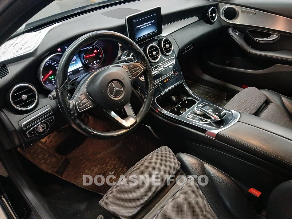 Mercedes-Benz Třída C C200 