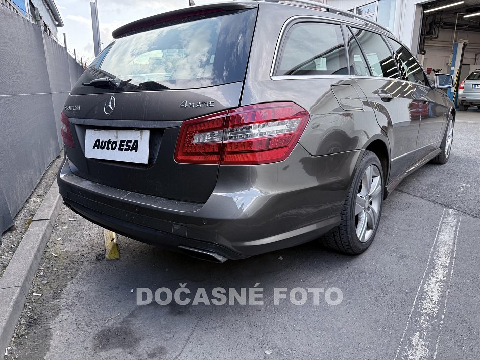 Mercedes-Benz Třída E 350 CDI  E 350 CDI 4 matic