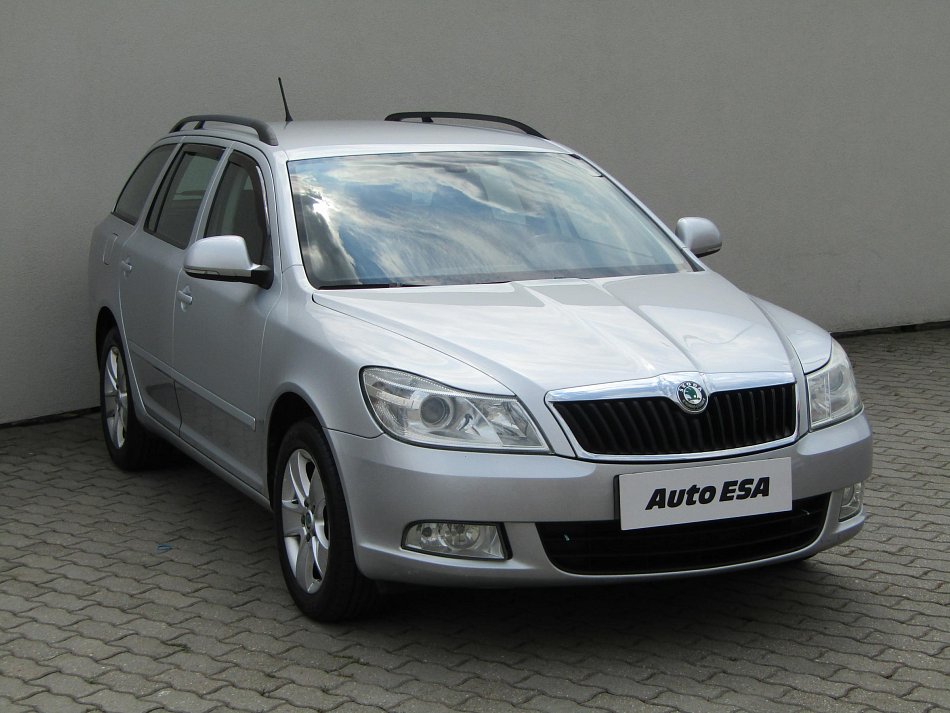 Škoda Octavia II 1.6 TDi Elegance
