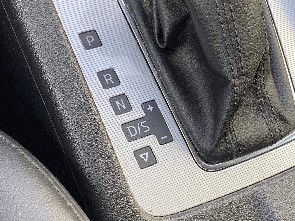 Škoda Octavia III 1.4 TSi Elegance