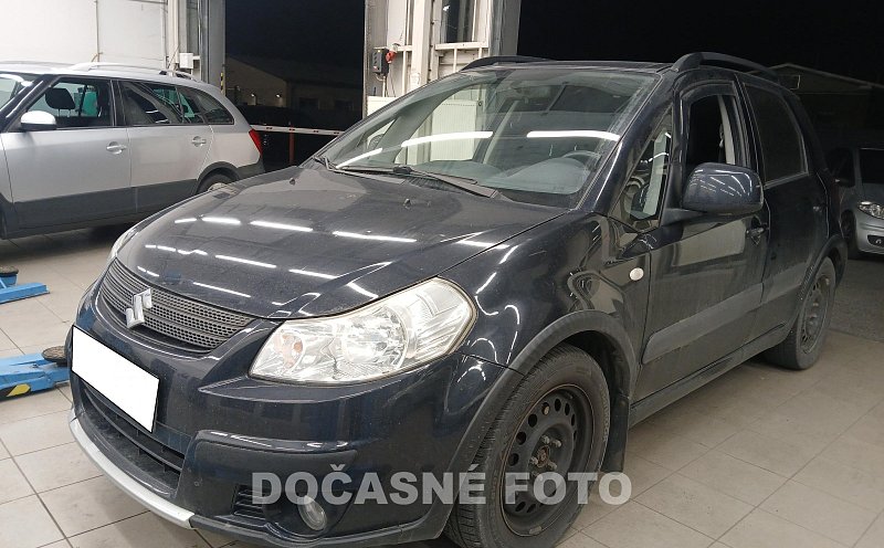 Suzuki SX4 1.6i 