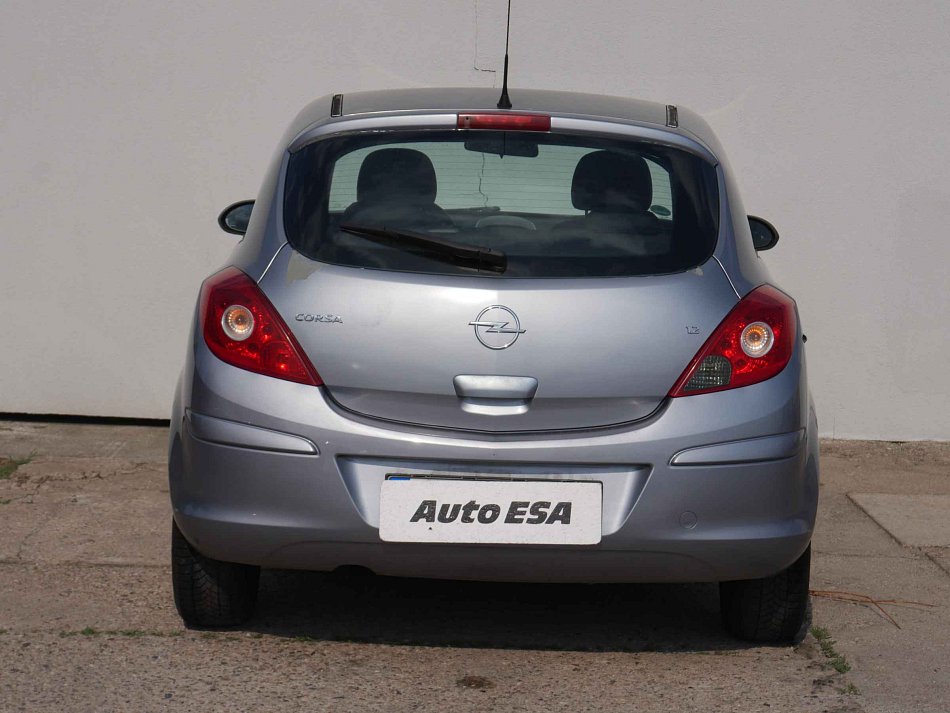 Opel Corsa 1.2 i 