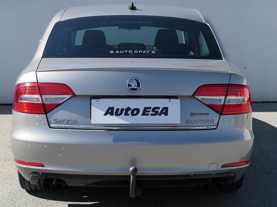 Škoda Superb II 3.6 FSi Elegance 4x4