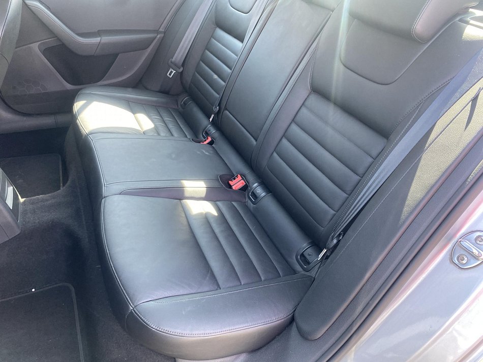 Škoda Octavia III 2.0 TDi Elegance