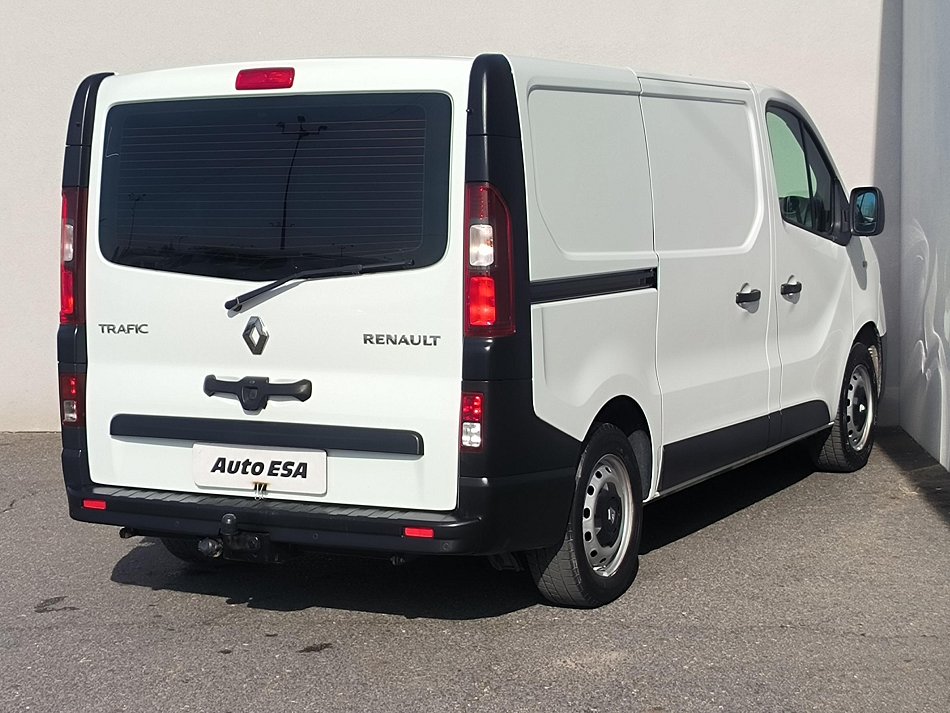 Renault Trafic 1.6dCi  DÍLNA SORTIMO