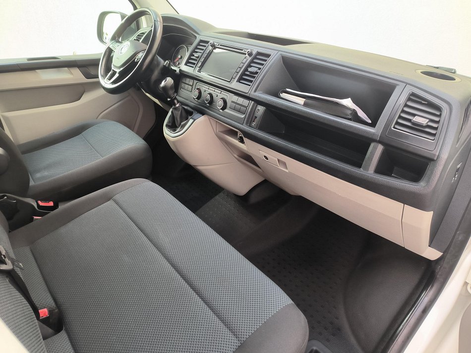Volkswagen Transporter 2.0TDi 