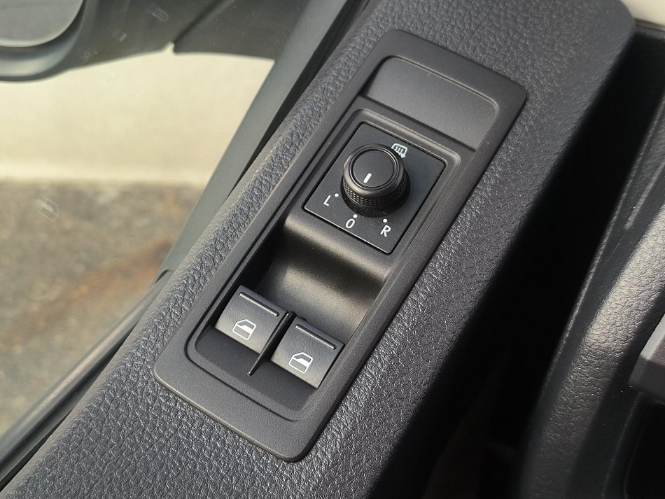 Volkswagen Transporter 2.0TDi 