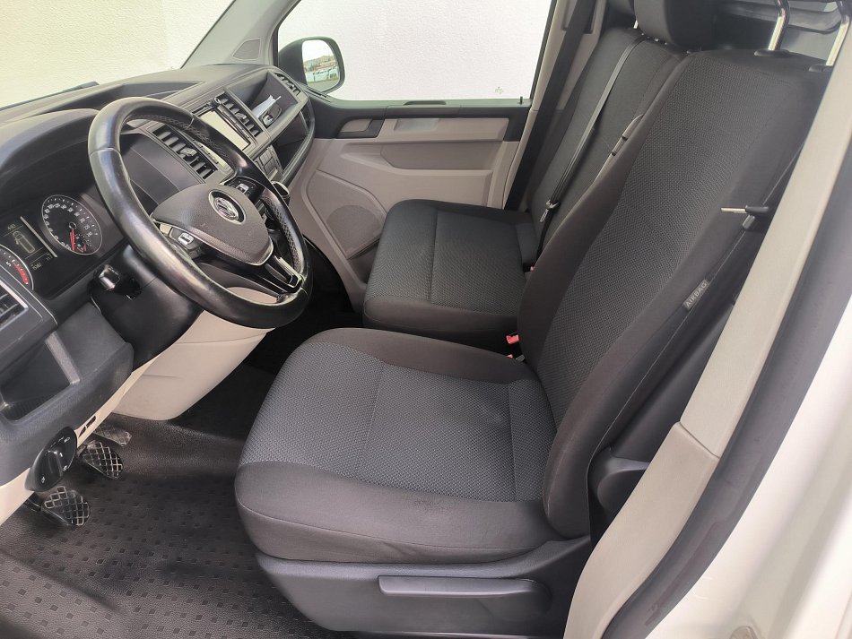 Volkswagen Transporter 2.0TDi 