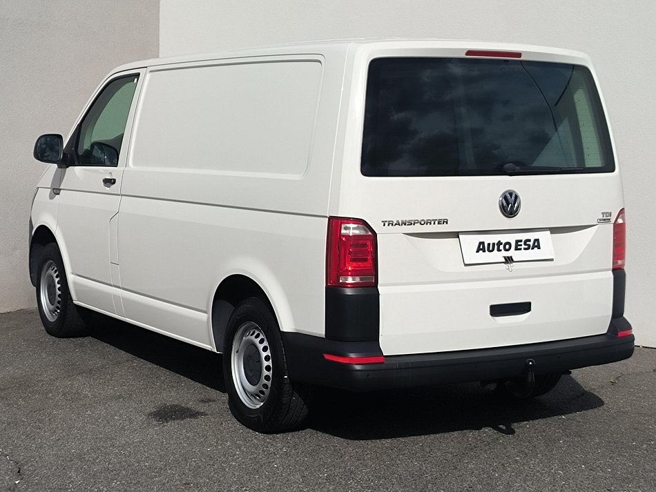 Volkswagen Transporter 2.0TDi 