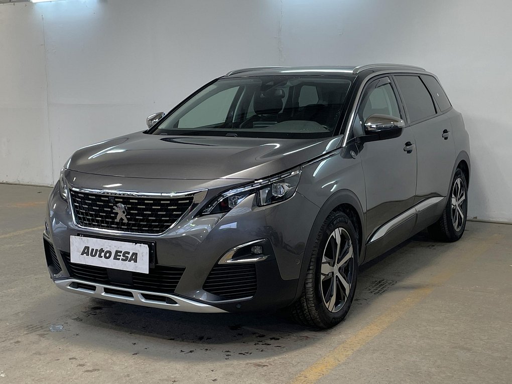 Peugeot 5008 1.5 HDi Crossway