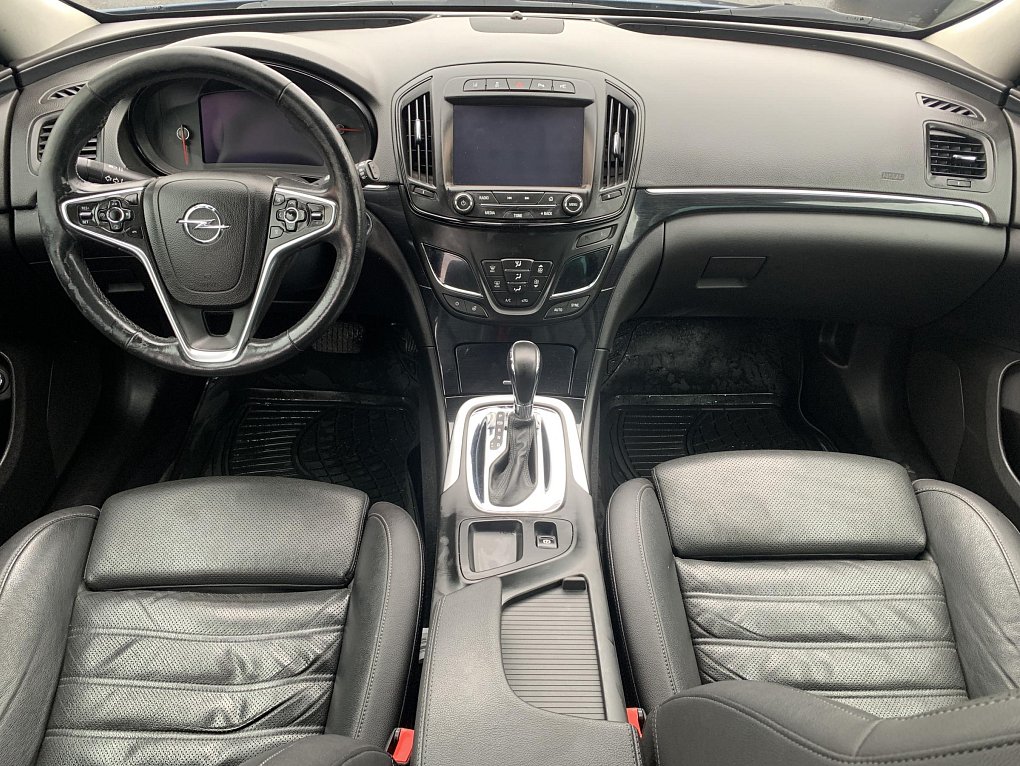 Opel Insignia 2.0 CDTi 