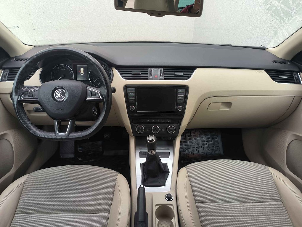 Škoda Octavia III 1.4 TSi Elegance