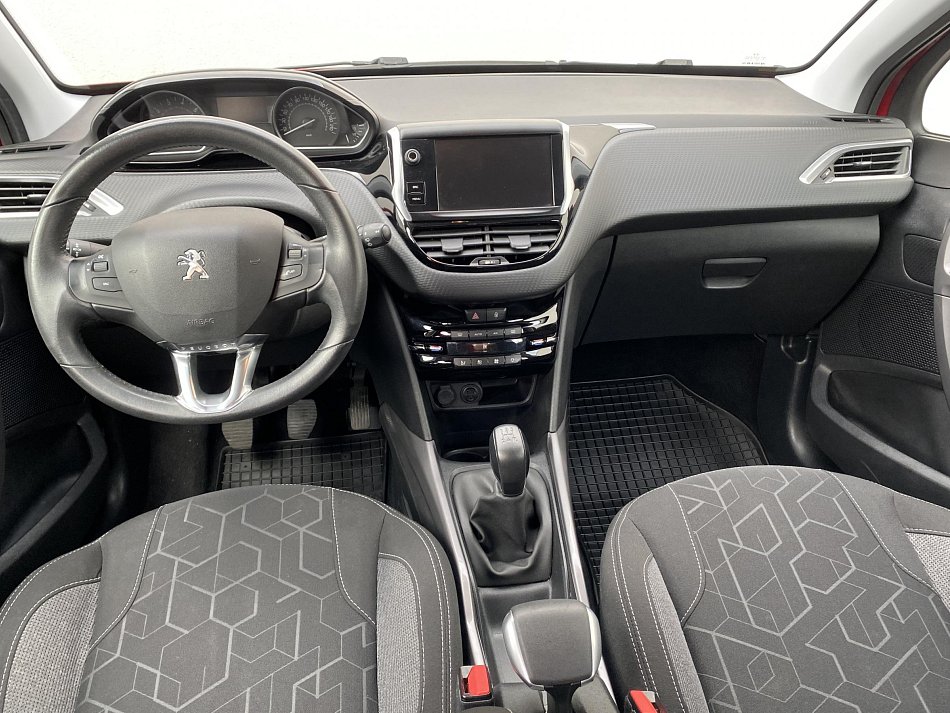 Peugeot 2008 1.2 PT GT Line