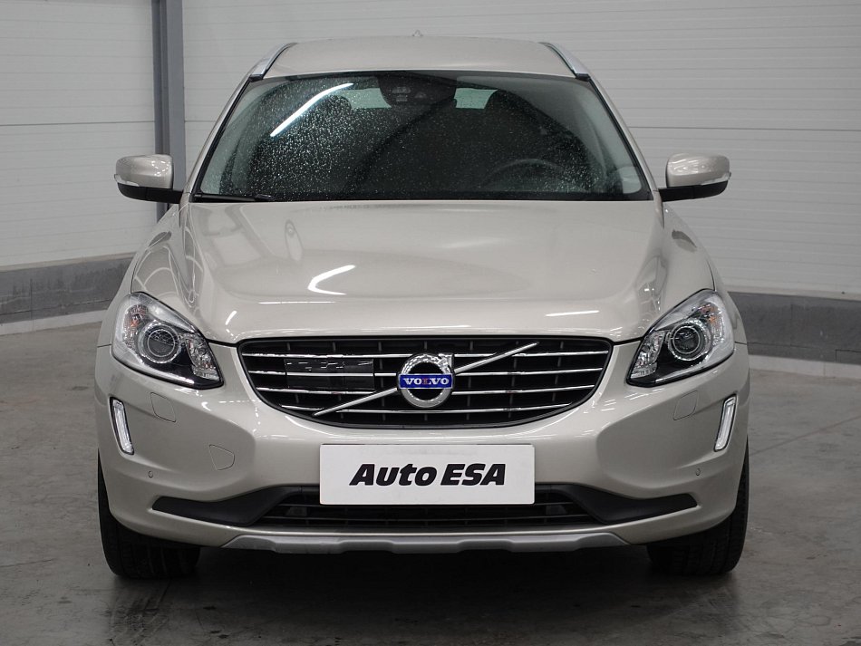 Volvo XC60 2.4 D4 Summum AWD