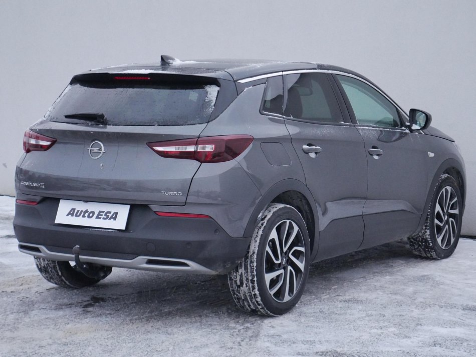 Opel Grandland X 1.2T Innovation