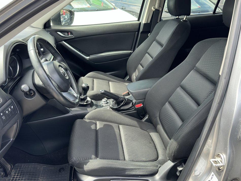 Mazda CX-5 2.0i  4x4