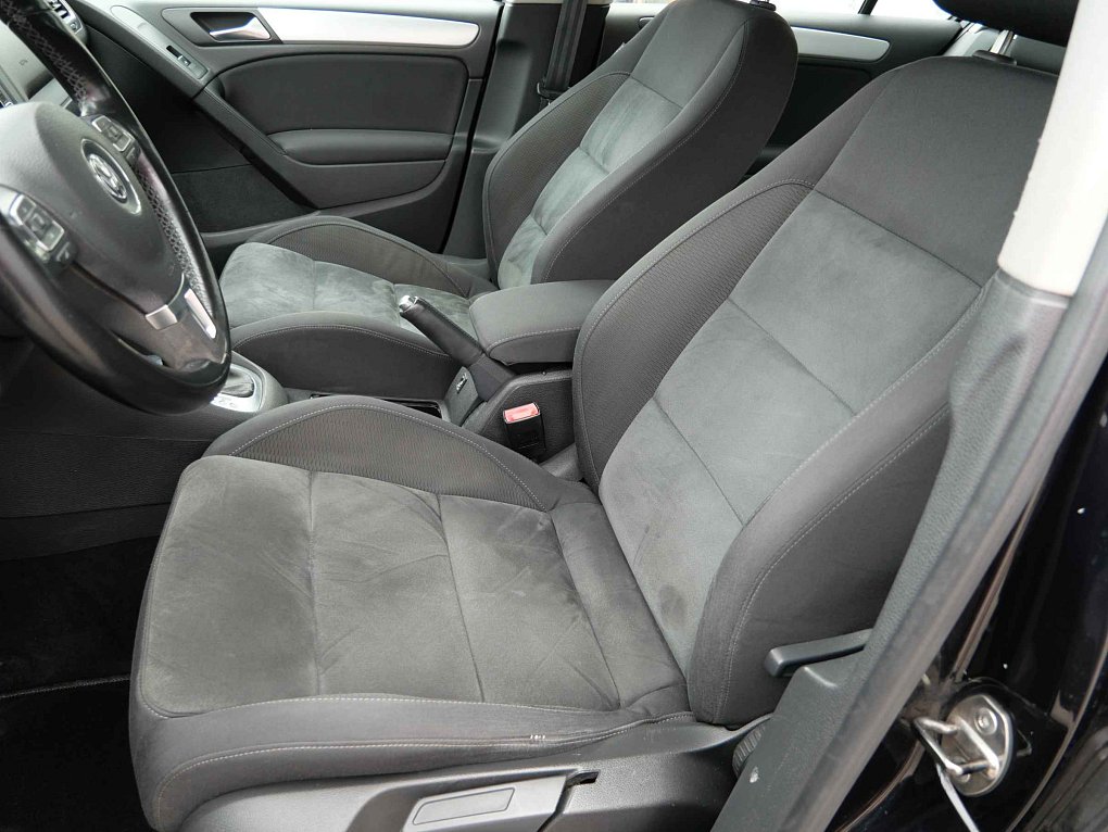 Volkswagen Golf 1.6TDi Highline