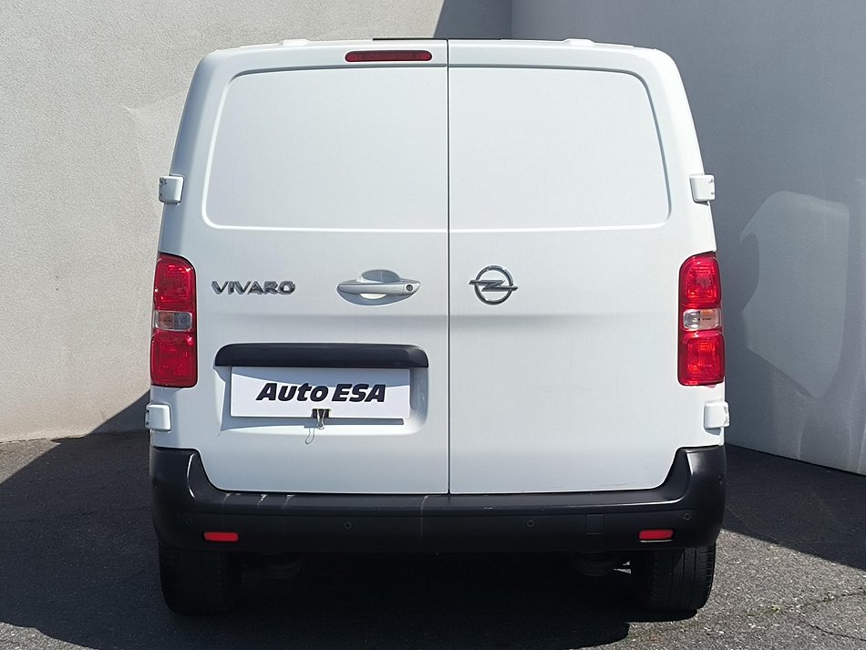 Opel Vivaro 2.0CDTi  L2 DÍLNA SORTIMO